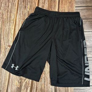 Under Armour Adult Athletic Workout Gym Shorts Size Small
